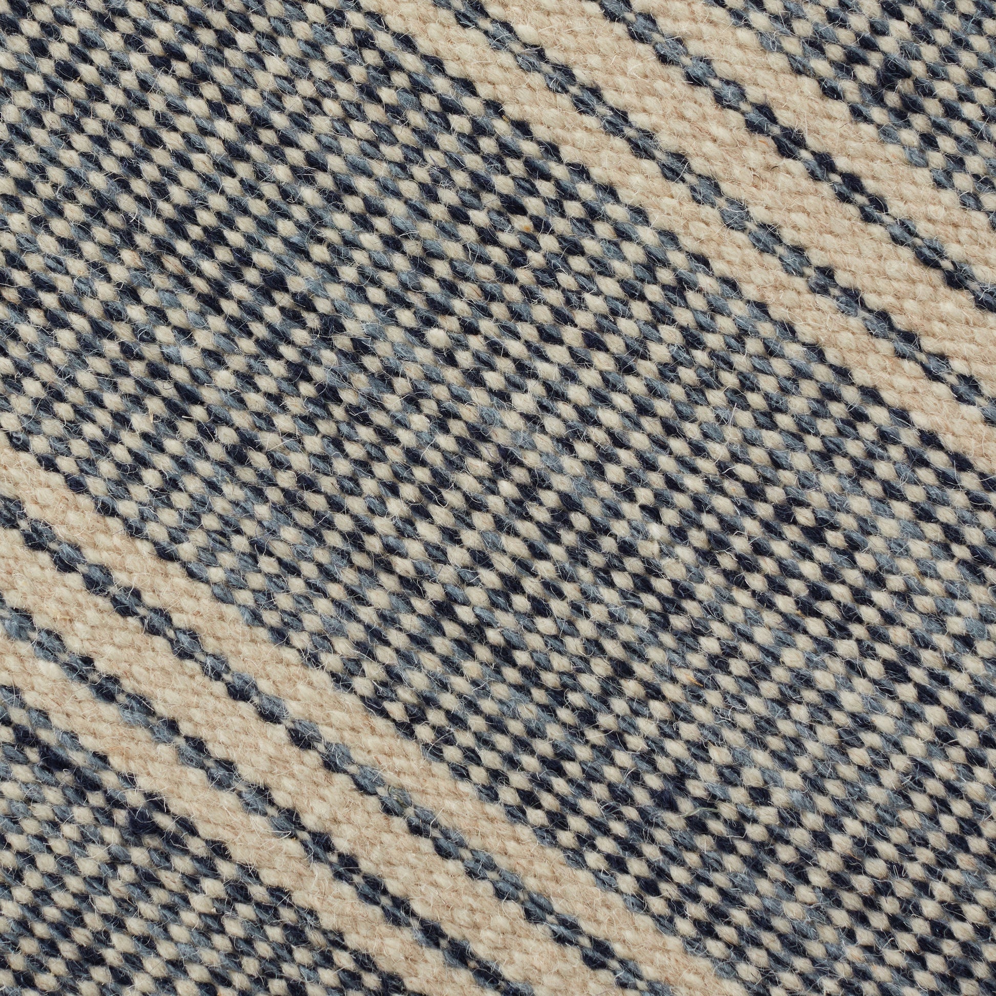 Closeup of Eden King Ocean Wool Rug