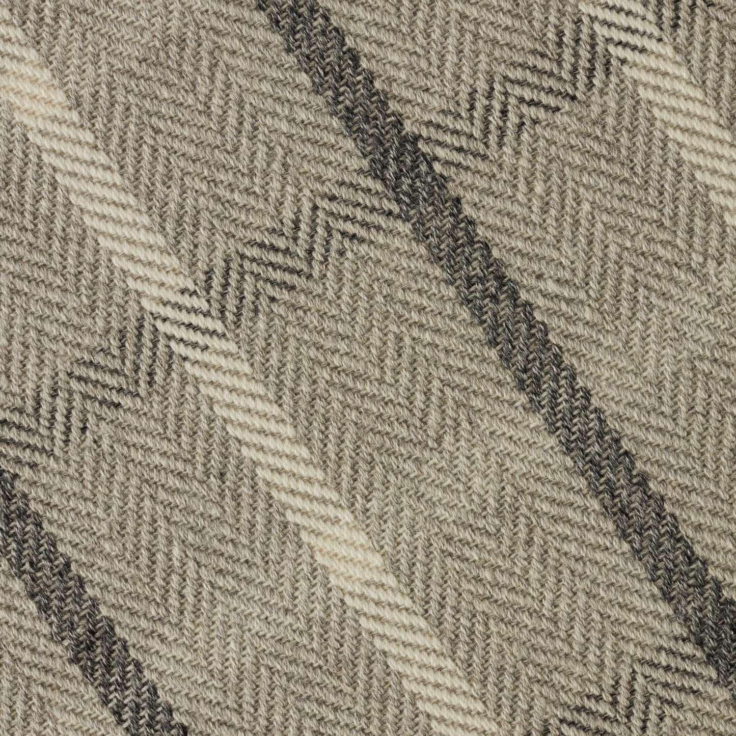 Closeup of Montag Silver Wool Rug